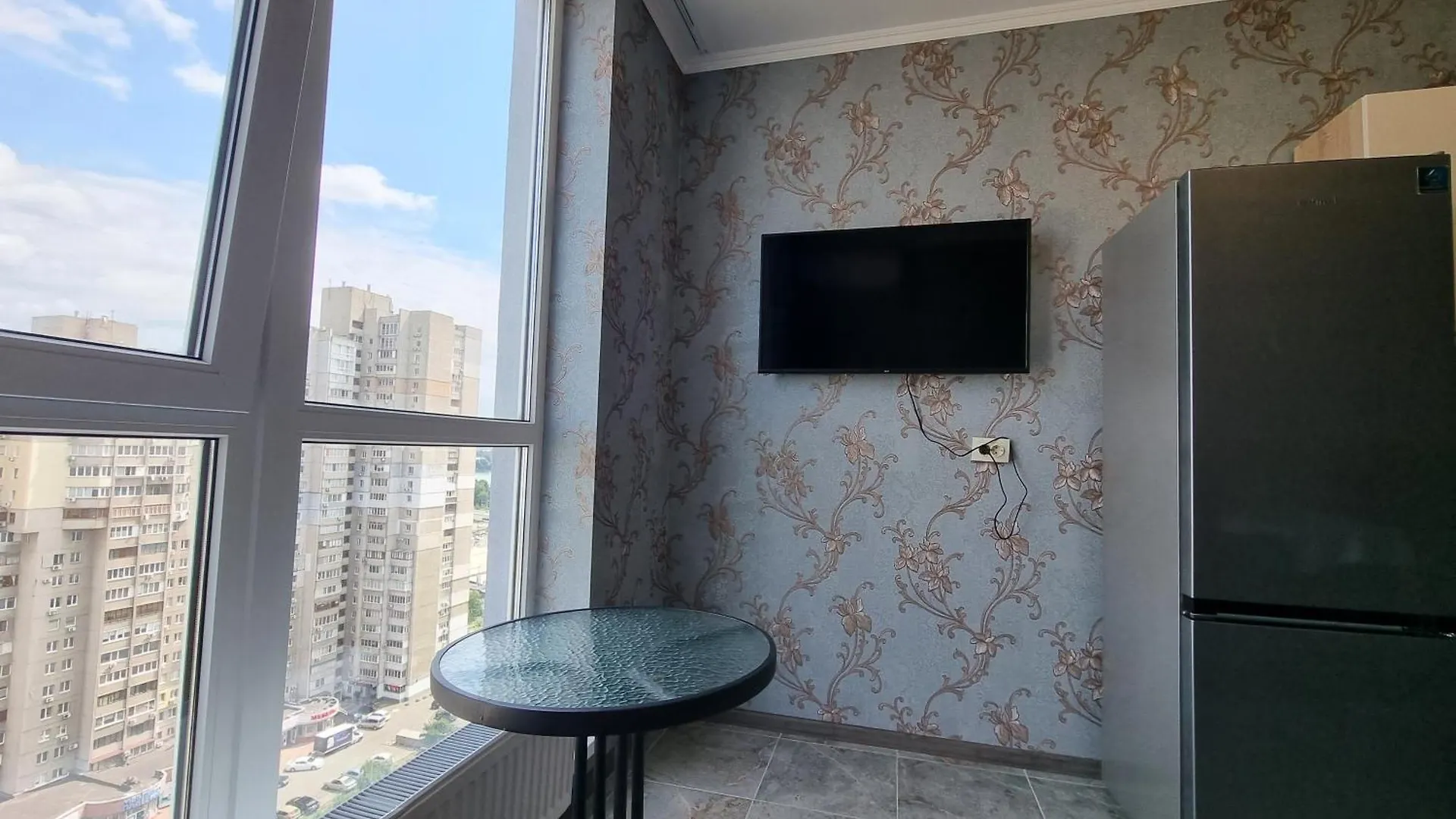 아파트 Your Flat Lebedinny 키예프